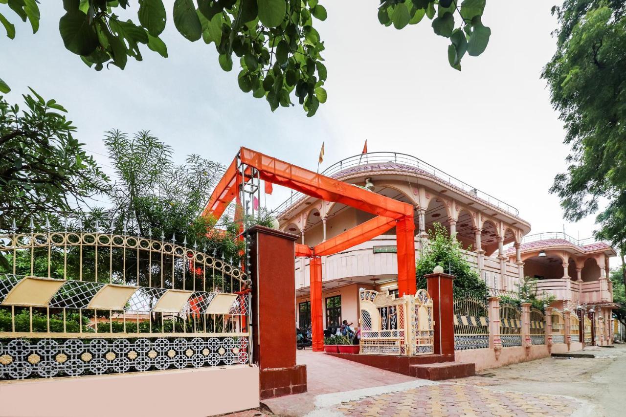 Spot On 60838 Shri Giriraj Dham Hotel Govardhan Exterior foto